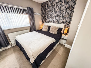 Photo 1- click for photo gallery